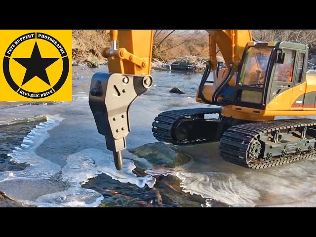 🚛 BRUDER Toy Trucks ✅ ICE RIVER Fail and Crash RECOVERY by THE BEAST👍