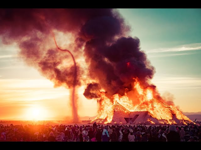 Be Svendsen, Britta Arnold, Sven Thomas, Unders b2b2b2b @ Burning Man 2016 _ bubbles & bass