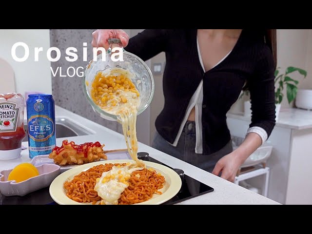 living alone vlogㅣCooking Corn cheese Buldak, Potato hot dogs, Cabbage pancakes, Korean vlog