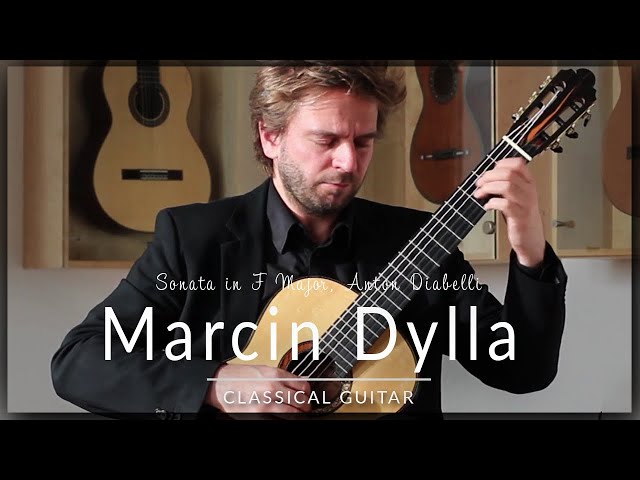 Marcin Dylla plays Sonata in F Major by Anton Diabelli | Siccas Guitars