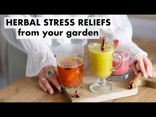 5 Delicious Herbal Stress Reliefs From Your Green Garden