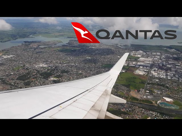 Qantas 737-838 Takeoff from Auckland International Airport