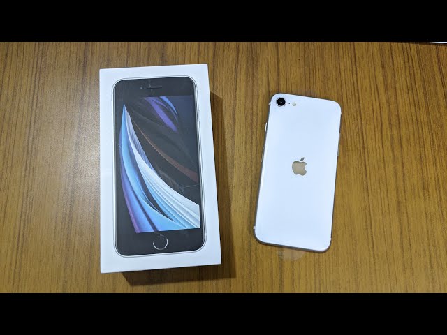 Apple iPhone SE 2020 Unboxing in Hindi