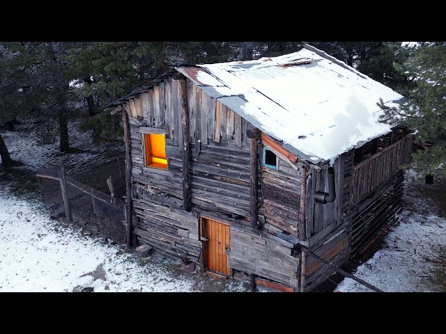 Staying in an abandoned wooden hut in the freezing cold