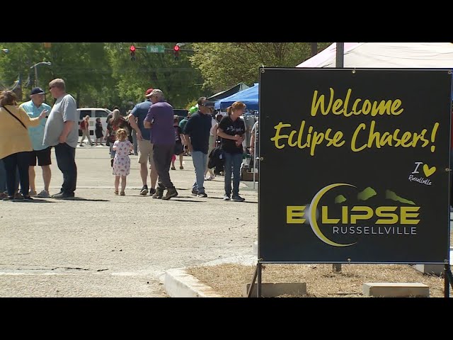 People from all over flock to Russellville, Arkansas to watch the eclipse