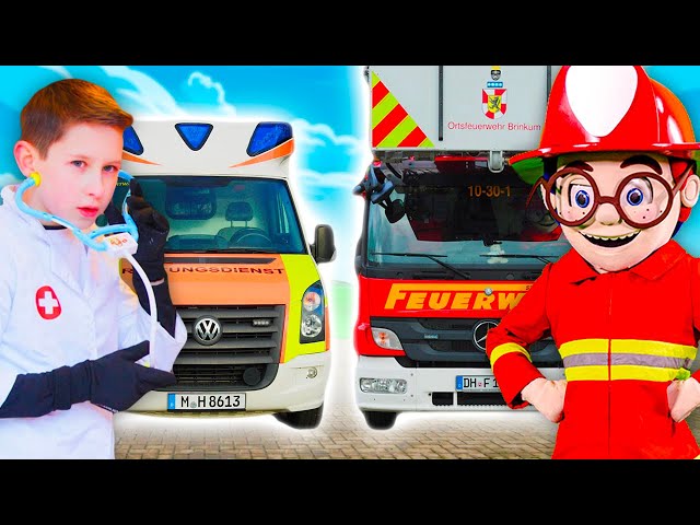Cars and Trucks compilation : The Kids play with toys 🚓