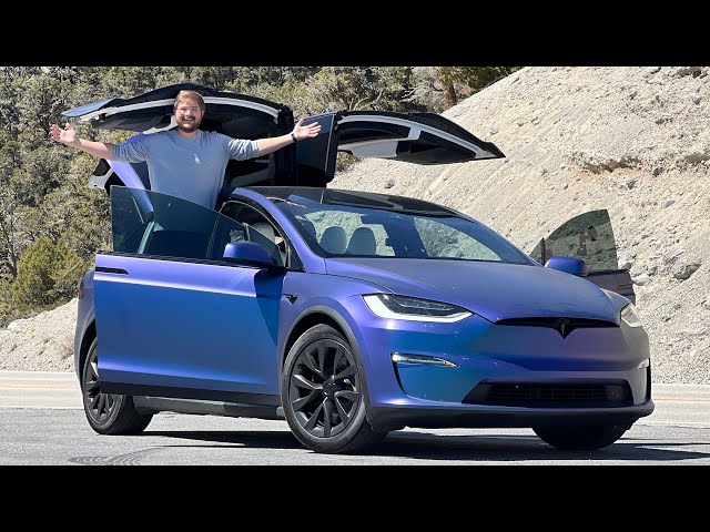 I Drive The Freshly Updated 2022 Tesla Model X Dual Motor - The Best Electric Family Hauler!