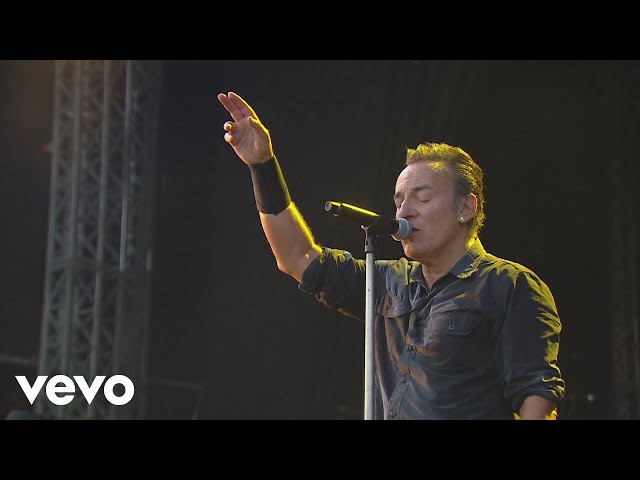 Bruce Springsteen - My Hometown (from Born In The U.S.A. Live: London 2013)