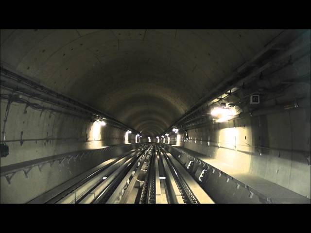 Dubai Metro Green Line - Etisalat to Dubai Healthcare City - Speedup [1080p]