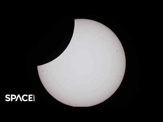 Partial solar eclipse over Rome! See time-lapsed footage