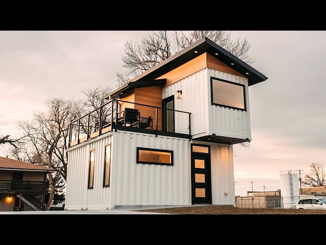 Tiny BNB: Creative Container Homes