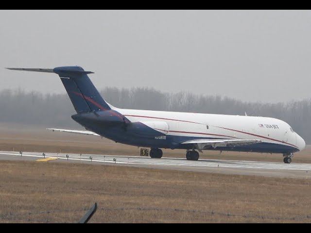 USA Jet DC-9-30F take off, YIP