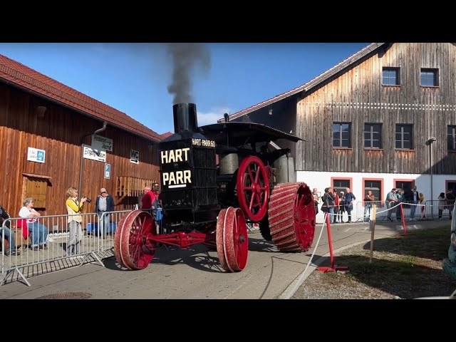 Hart Parr Tractor Engine starting up