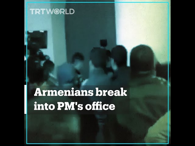 Armenians broke into Prime Minister Nikol Pashinyan’s office
