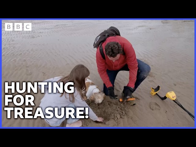 Father and Daughter Metal Detectorists Hunt for Treasure | Life on the Bay | BBC Scotland