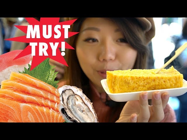 FRESHEST Japanese Street Food Tour - FLUFFY Omelette & AMAZING Sashimi at Tsukiji Fish Market, Tokyo
