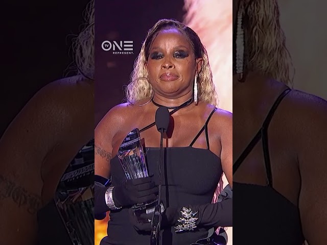 Mary J. Blige Accepts 2024 Entertainment Icon Honor I Urban One Honors