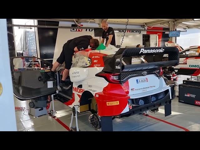 Rally Italia Sardegna 2022 WRC Toyota mechanics fitting bigger (?) air vent for Rovanpera and others