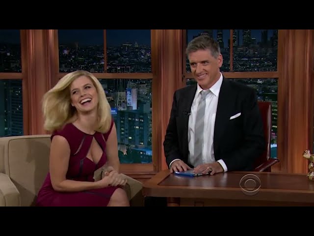 Click Here To See Craig Ferguson and Alice Eve Flirt all Night !