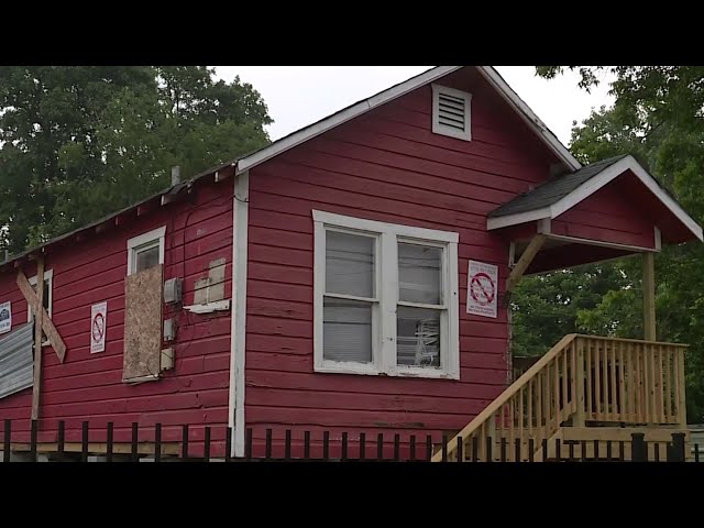 One man’s solution to Houston’s abandoned and vacant homes