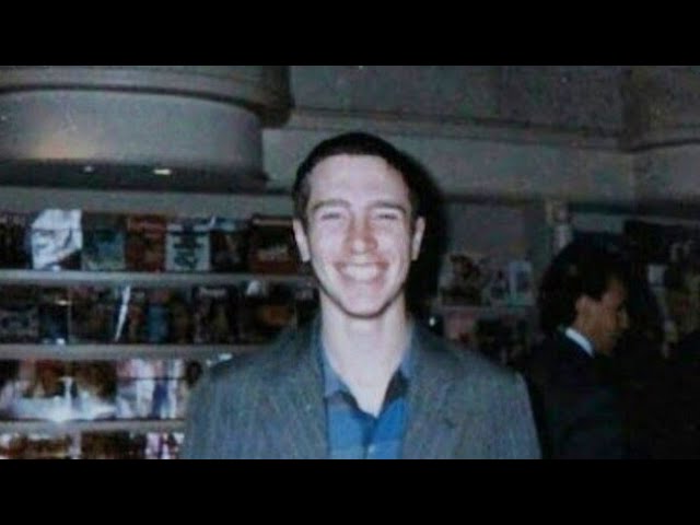 John frusciante being a cool guy for 2 minutes.
