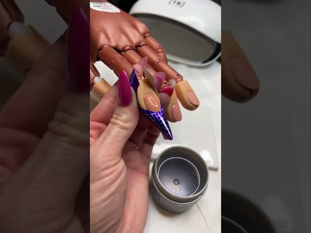 Learning Nails for Free - Gel Nails