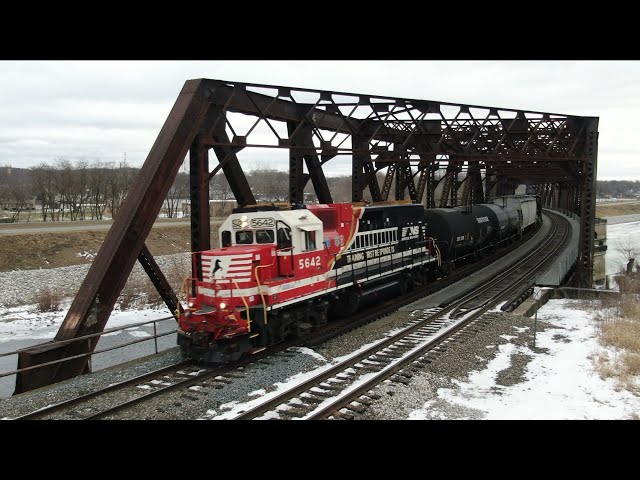 NS 5642 shave and a hair cut on Massillon curved railroad bridge plus other mainline winter trains