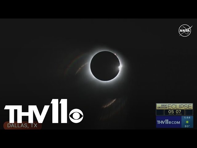 Total solar eclipse 2024 | Diamond ring effect in Dallas, Texas