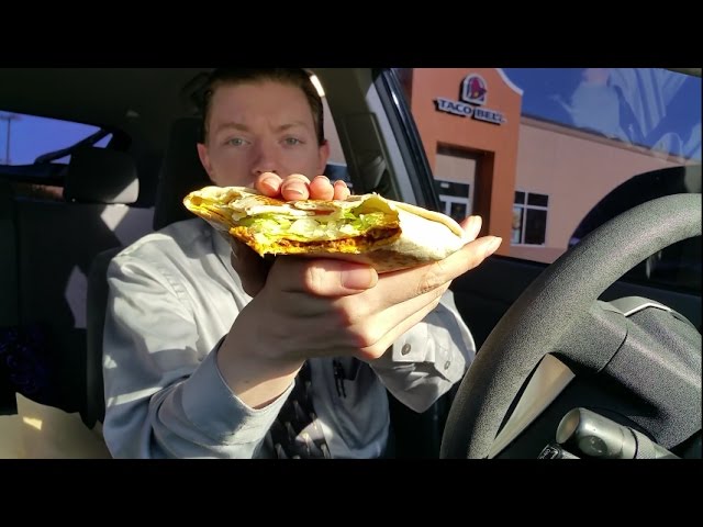 Taco Bell Triple Double Crunchwrap - Food Review