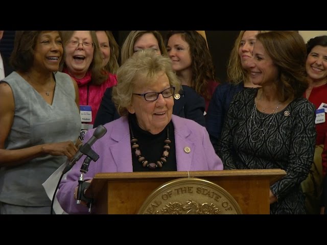 Dems Call for Override of Christie 'Equal Pay' Bill Veto