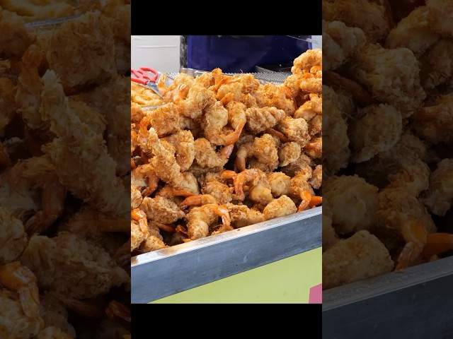 Selling out 1,500 shrimp a day! Coconut shrimp master - Korean street food #shorts