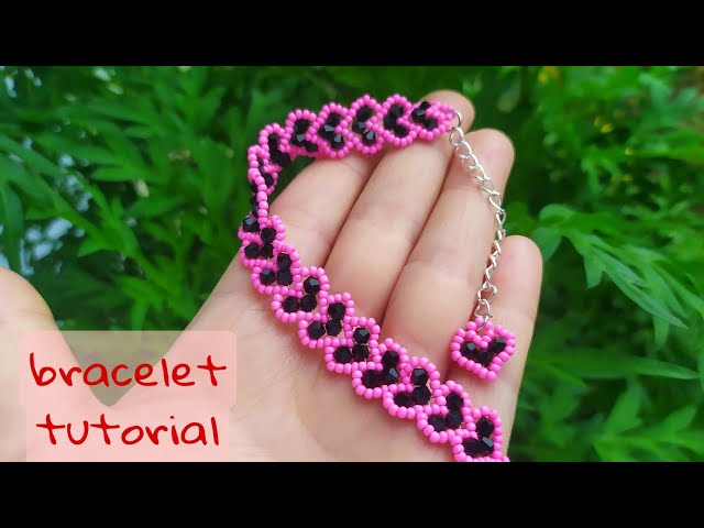 how to make a simple beaded bracelet // heart bead bracelet