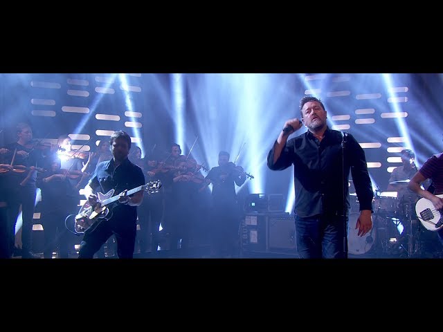 Elbow - Magnificent (She Says) [Live on Graham Norton HD]
