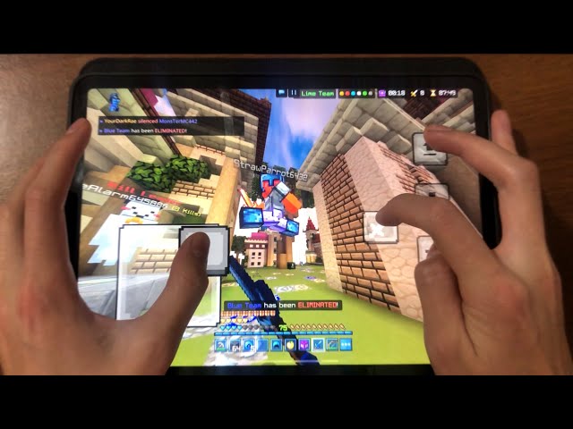 I Became the BEST New Mobile Controls Player in Minecraft