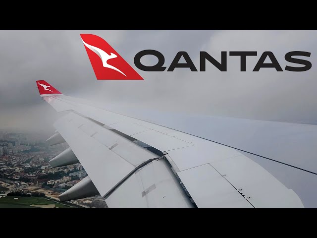 Qantas A330-203 Landing at Singapore Changi Airport