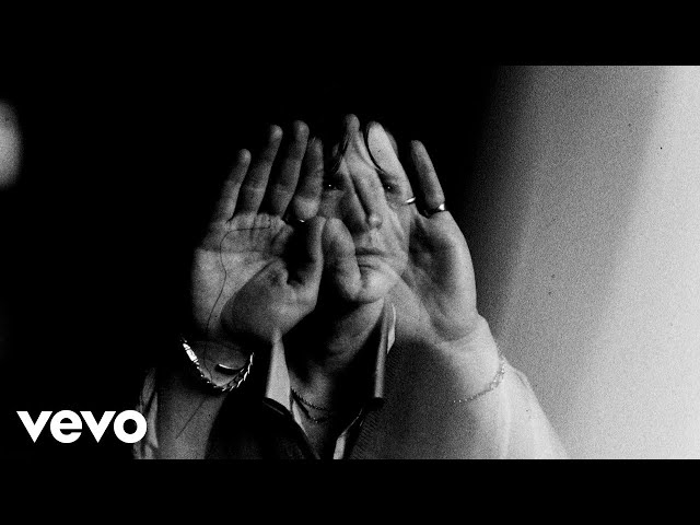 Kings Of Leon - The Bandit (Official Video)