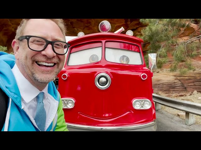 SEVEN EXCLUSIVE Disneyland Attractions | Which One Is YOUR Favorite