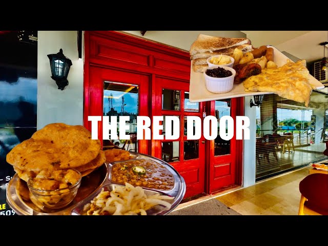 Breakfast in Islamabad | The RED DOOR CAFE | D-12 Islamabad #food #foodvlog #travel #islamabad