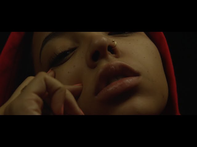 TINASHE - Cold Sweat (OFFICIAL MUSIC VIDEO)