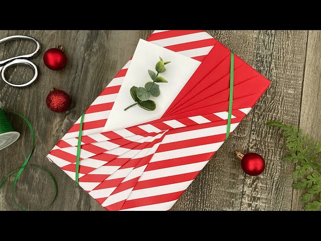 Twisted Bow Gift Wrapping (Reversible Paper) | Gift Wrapping Ideas