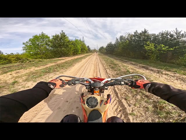 Dominating the Dirt: The KTM 350 SX-F