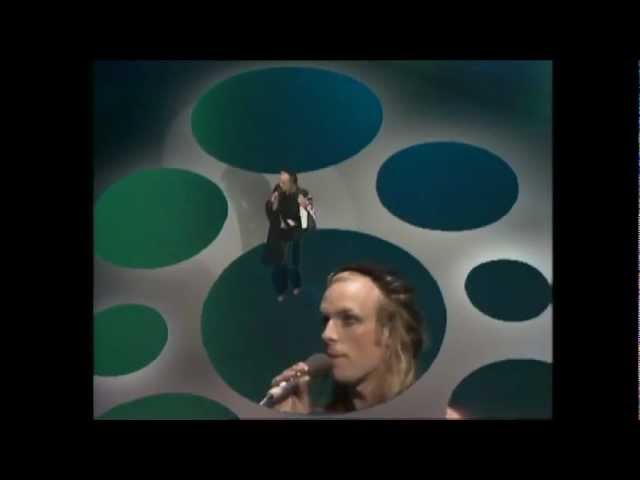 Brian Eno - Seven Deadly Finns (Live - 1974)