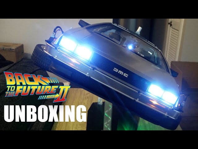 Hot Toys Back to the Future Part II 1/6 Delorean Time Machine Unboxing