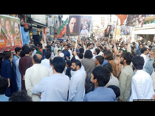 Pakistanis Protest To Free Imran Khan And Stop Vote-Rigging