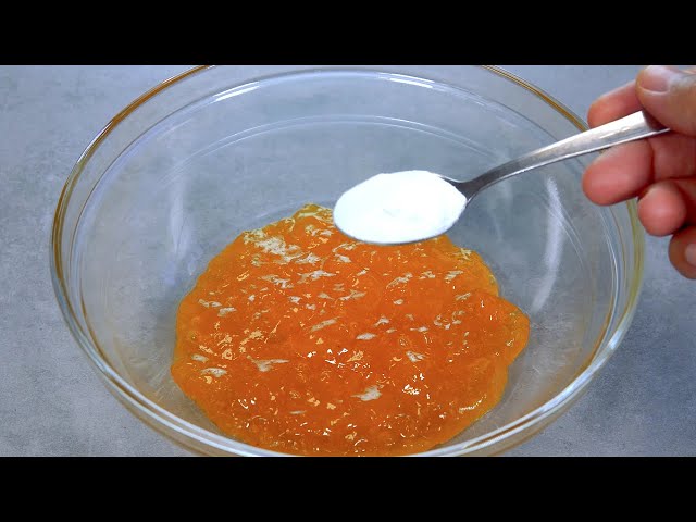 Mix jam with baking soda and you will be happy with the result! Simple cake
