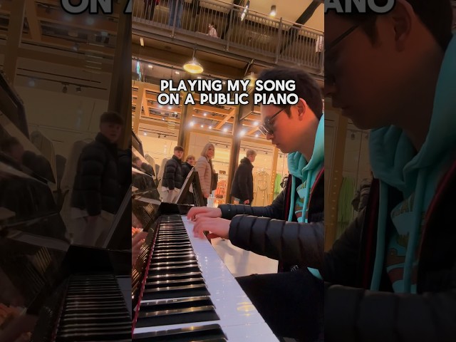 first time playing this in public… ⚠️👀🎹 #piano #music #song #public #rain #london #live #reaction