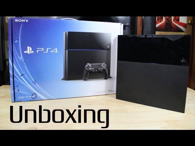 PlayStation 4 Unboxing + Close Look