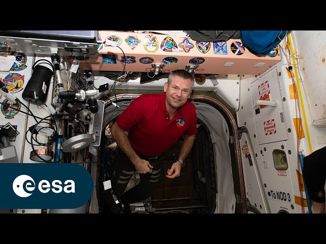 A tour of the International Space Station with Andreas Mogensen (Danish)