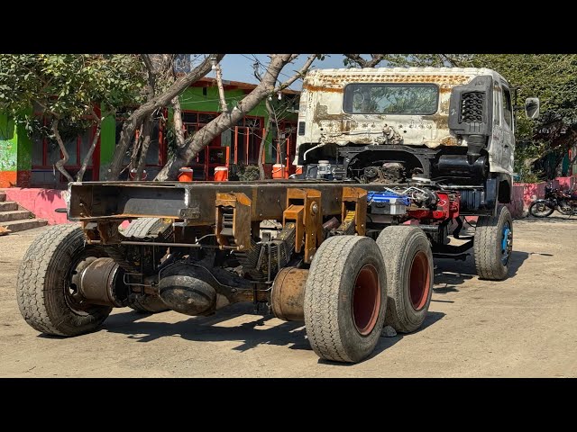 Builds a powerful truck from Junkyard chassis / Let,s See