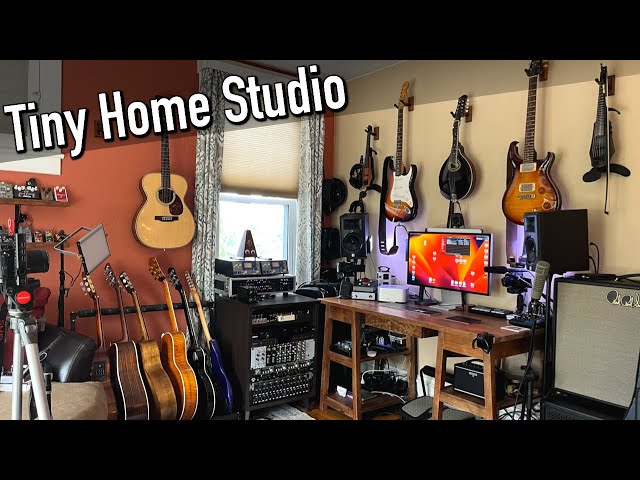 Professional Guitarist's Tiny Home Studio